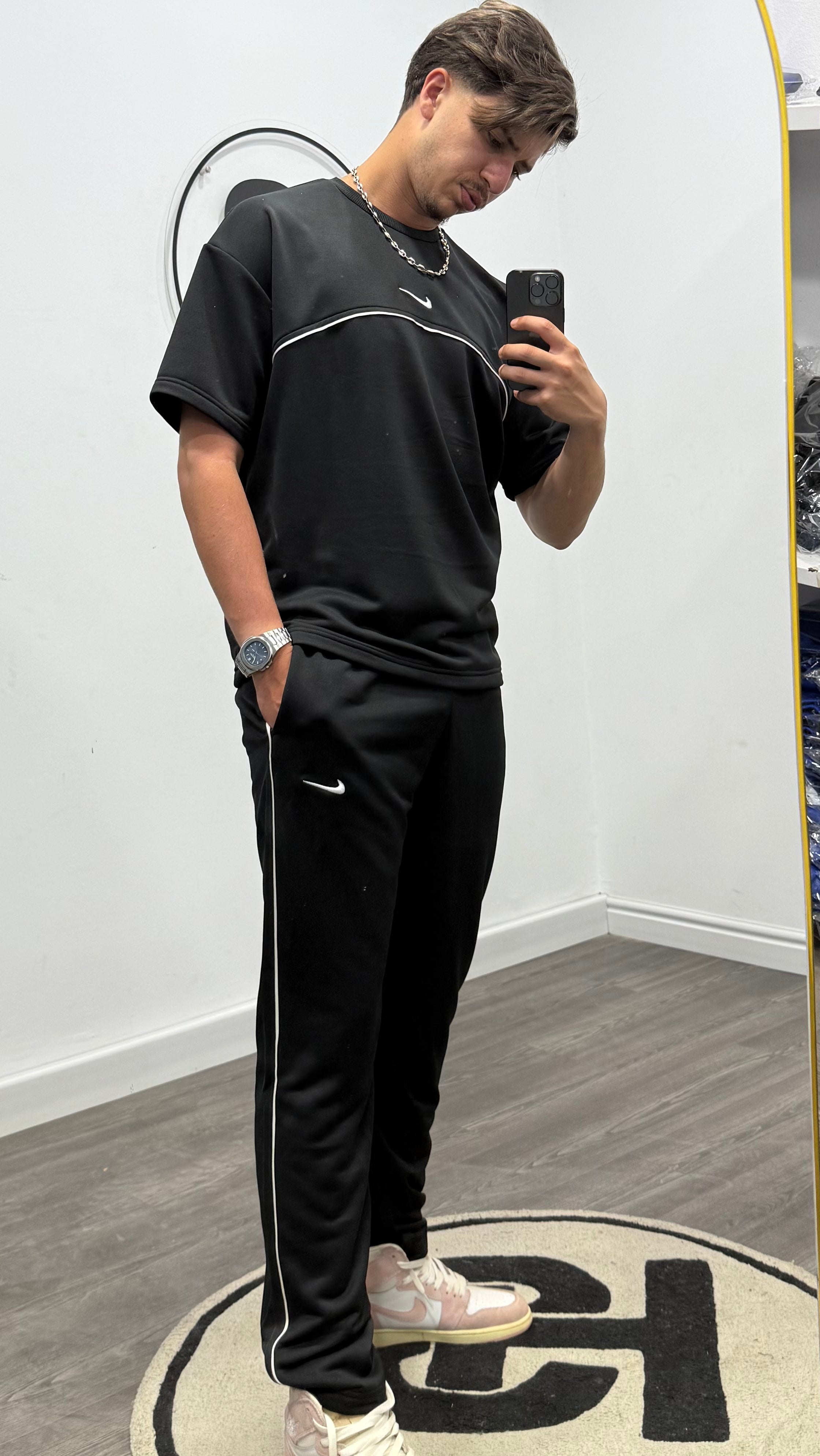 enseble oversize broderie